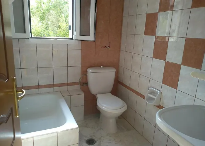 Antonios Olive Garden Acharavi Kerkyra * Ахарави