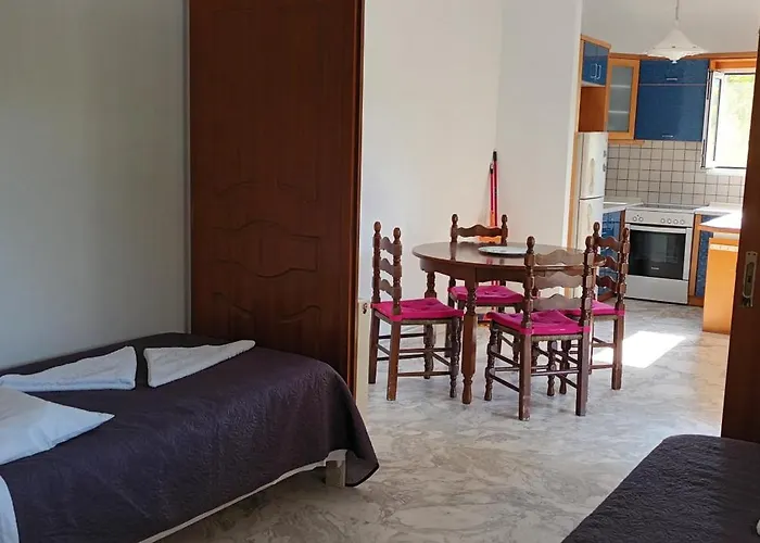 Antonios Olive Garden Acharavi Kerkyra *
